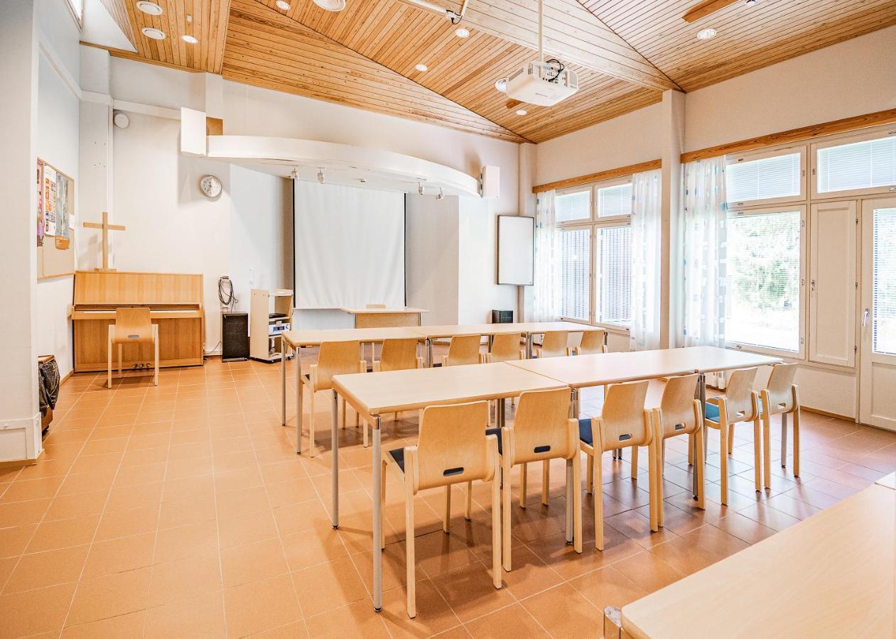 Honkiniemi Hotel Ähtäri Buitenkant foto
